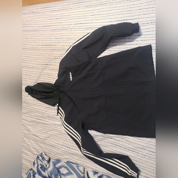Adidas Windbreaker - Picture 1 of 3